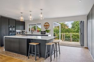 Kitchen- click for photo gallery